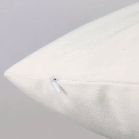 ☘️☘️St Patricks Day Lumbar Pillow Covers 12x20, Shamrock Decorations set of 2 - Picture 4 of 4